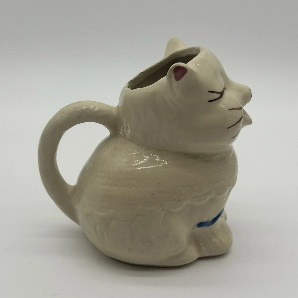 Vintage Shawnee Pottery Puss And Boots Cat Creamer Pitcher